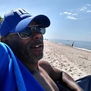 Meet your Posher, Paris